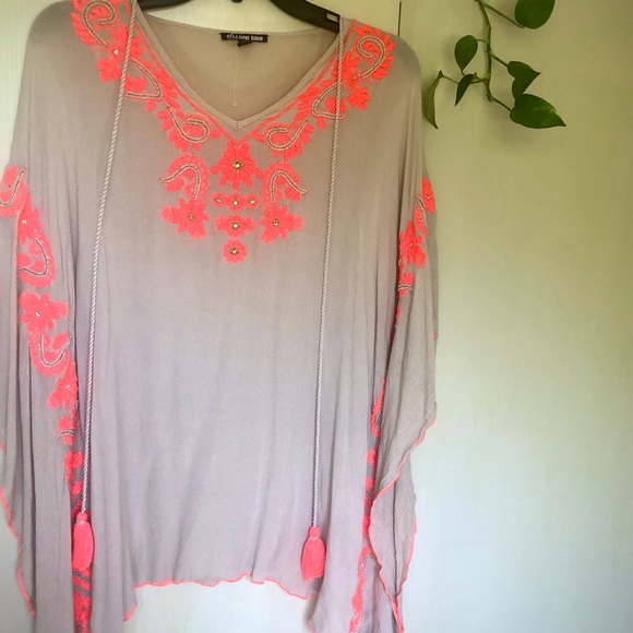 Embroidered Tunic - Picture 4 of 8